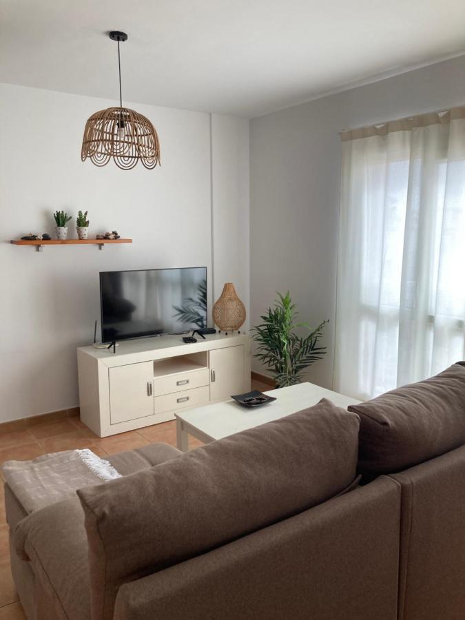 Surfing, Sun And Fun Apartment Cotillo Екстериор снимка